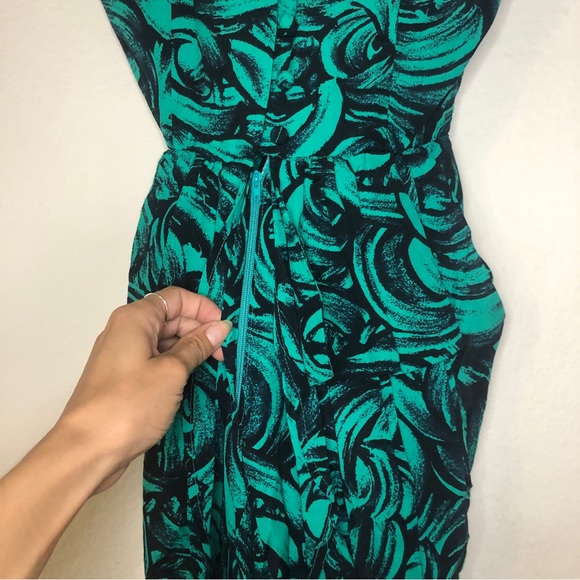 Vintage 80s Sterling Silver Rose Print V-Neck Formal Dress w/ Shoulder Pads - Picture 10 of 16